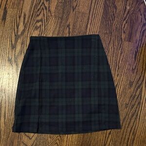 Brandy Melville Black and Green Pencil Mini Skirt